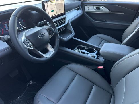 New 2026 Ford Explorer Active w/ Active Comfort Package image 11