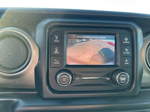 Used 2020 Jeep Wrangler Unlimited Sport S image 22