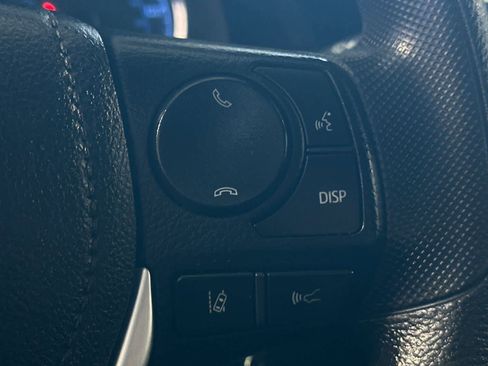 Used 2019 Toyota Corolla LE FWD image 27