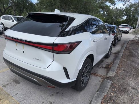 Used 2025 Lexus RX 350 FWD image 4