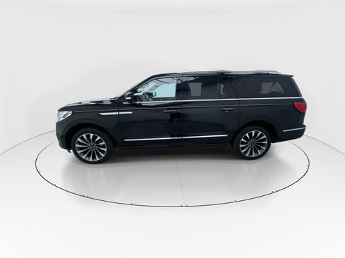 Used 2021 Lincoln Navigator L Reserve image 5