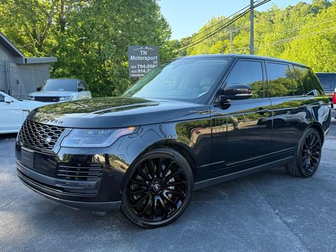 Used 2018 Land Rover Range Rover Supercharged AWD/4WD image 10