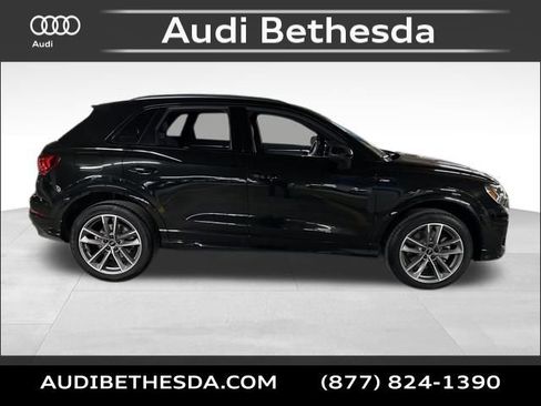 Certified 2025 Audi Q3 2.0T Premium w/ Convenience Package image 8