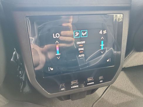 New 2026 GMC Yukon AT4 Ultimate AWD/4WD image 12