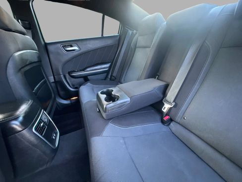 Used 2015 Dodge Charger R/T RWD image 38