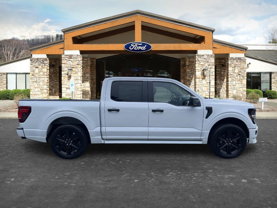 New 2026 Ford F150 STX w/ F-150 LOBO Package AWD/4WD image 4