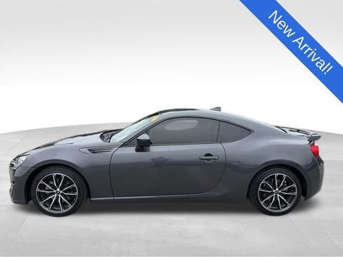 Used 2020 Subaru BRZ Limited RWD image 4