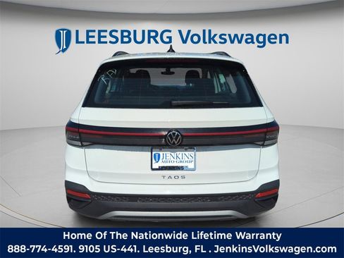 New 2026 Volkswagen Taos S image 7