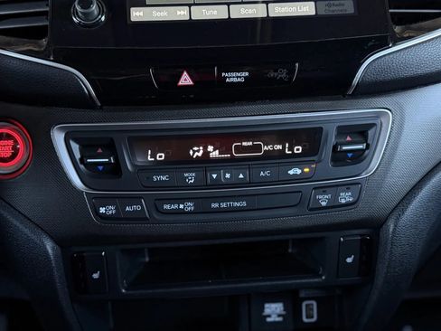 Used 2022 Honda Passport TrailSport image 33