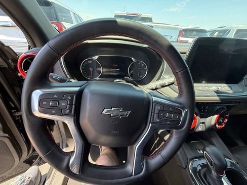 Used 2023 Chevrolet Blazer RS w/ Driver Confidence II Package FWD image 18
