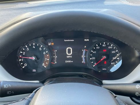 Used 2025 Jeep Compass Limited image 41