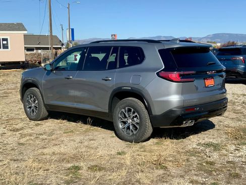 New 2026 GMC Acadia AT4 w/ LPO, Floor Liner Package image 3