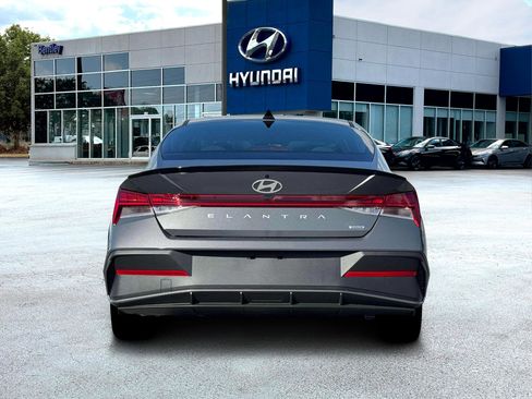New 2026 Hyundai Elantra Sport image 5