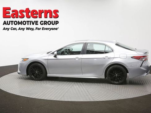 Used 2019 Toyota Camry SE FWD image 61