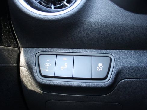 Used 2024 Kia Forte GT-Line w/ GT-Line Premium Package FWD image 12