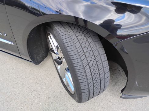 Used 2014 Chevrolet Impala LTZ FWD image 28