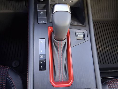 New 2026 Nissan Kicks SR image 18