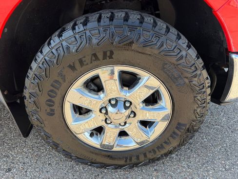 Used 2013 Ford F150 XLT w/ Luxury Equipment Group AWD/4WD image 18