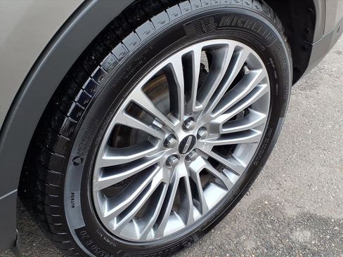 Used 2016 Lincoln MKX Reserve w/ Technology Package image 14