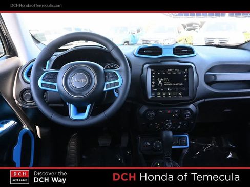 Used 2022 Jeep Renegade Sport w/ Sport Appearance Group image 8