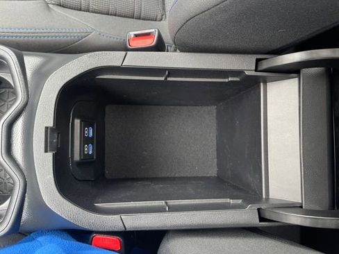 Used 2022 Toyota RAV4 SE image 26