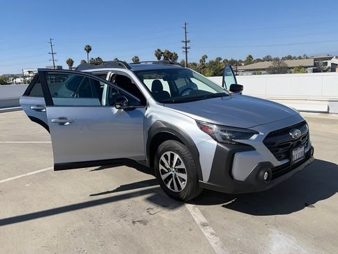 Certified 2024 Subaru Outback Premium AWD/4WD image 12