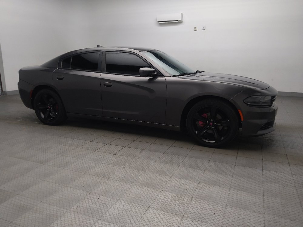Used 2018 Dodge Charger SXT Plus w/ Quick Order Package 29J RWD image 11
