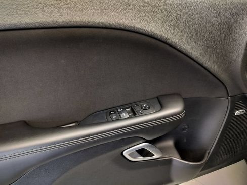 Used 2022 Dodge Challenger R/T Scat Pack RWD image 7
