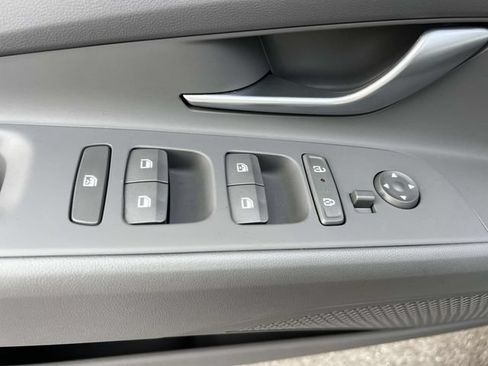 Certified 2026 Hyundai Elantra SEL Sport Premium FWD image 19