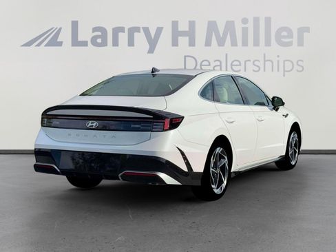 New 2026 Hyundai Sonata SEL FWD image 8