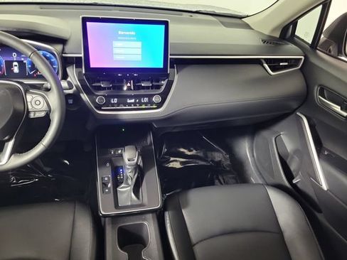 Used 2026 Toyota Corolla Cross XLE w/ Convenience Package AWD/4WD image 17
