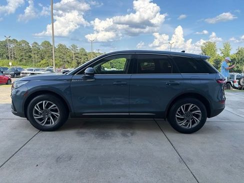 Used 2023 Lincoln Corsair FWD w/ Equipment Group 101A image 4