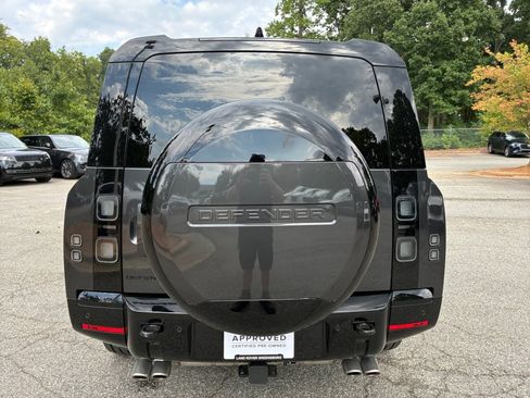 Used 2026 Land Rover Defender 130 V8 AWD/4WD image 14