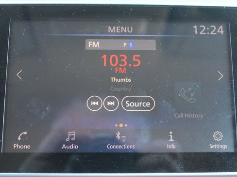 Used 2020 Nissan Versa SV image 36