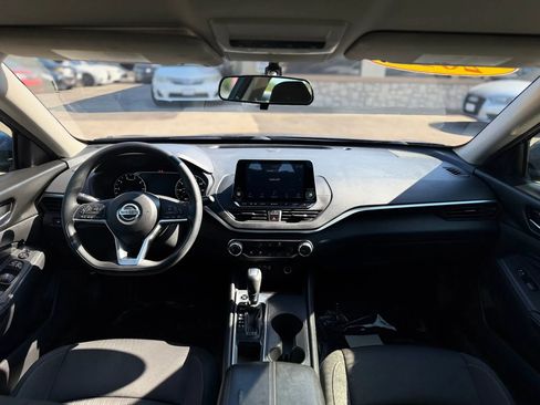 Used 2019 Nissan Altima 2.5 S FWD image 25