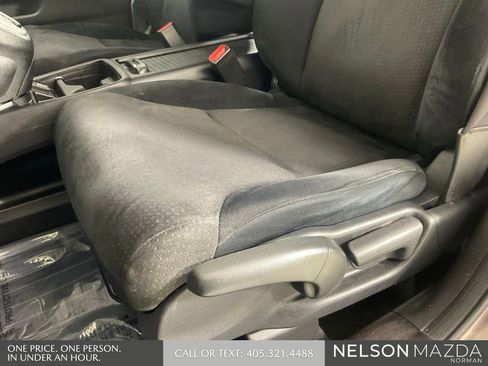 Used 2014 Honda CR-V EX image 26