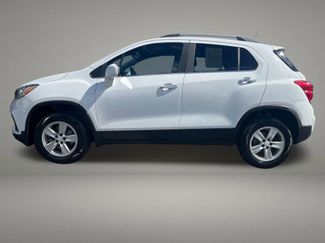 Used 2017 Chevrolet Trax LT w/ LT Convenience Package AWD/4WD video 2