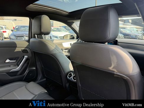 Used 2019 Mercedes-Benz A 220 4MATIC image 26