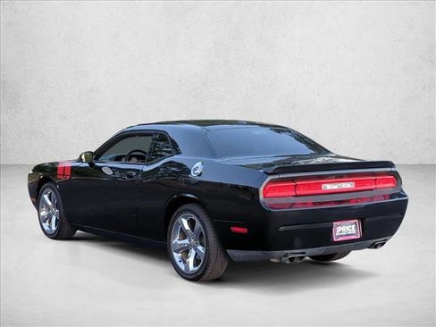 Used 2013 Dodge Challenger R/T RWD image 8