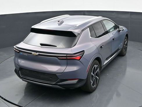 Used 2025 Chevrolet Equinox EV LT w/ Convenience Package FWD image 32