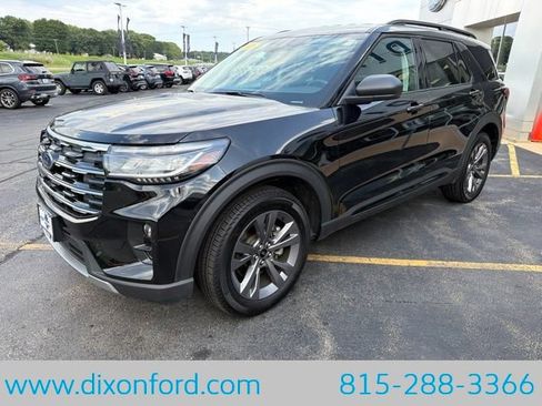 New 2026 Ford Explorer Active w/ Active Comfort Package AWD/4WD image 3