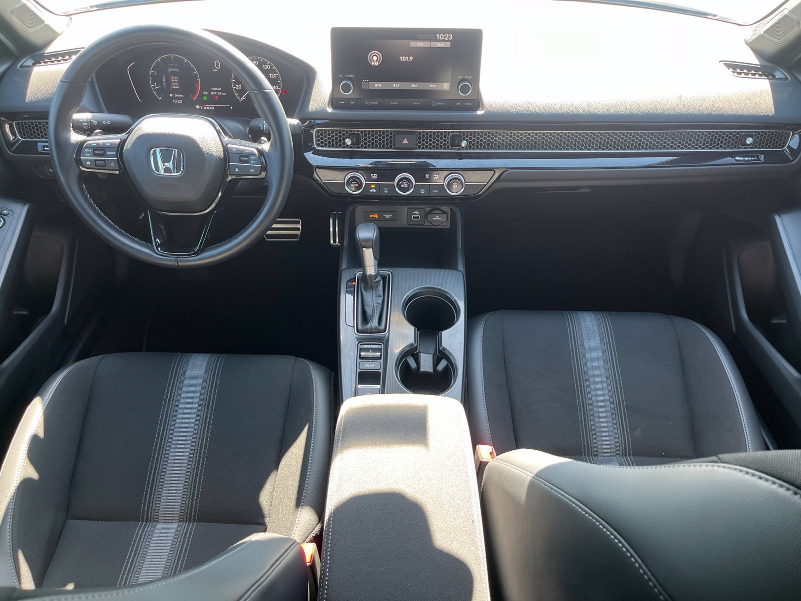 Used 2024 Honda Civic Sport image 19