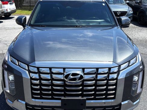 Used 2023 Hyundai Palisade Calligraphy AWD/4WD image 2