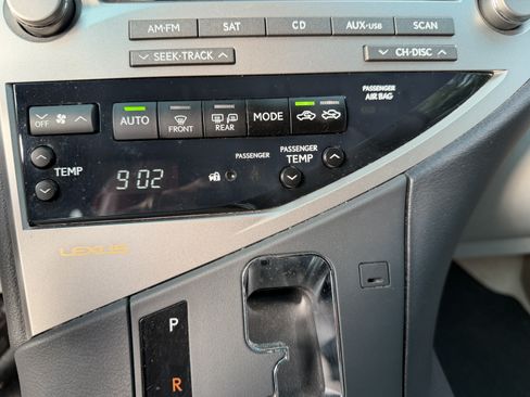 Used 2010 Lexus RX 350 AWD image 25