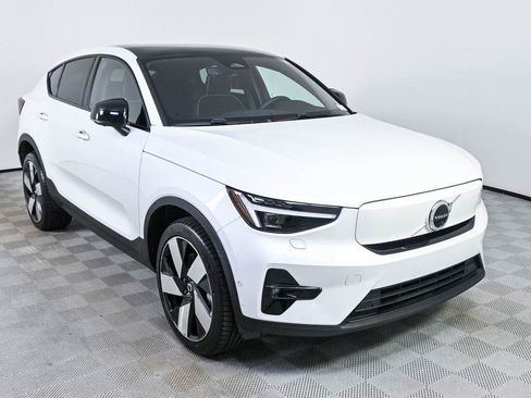 Certified 2023 Volvo C40 P8 Recharge Ultimate AWD/4WD image 28