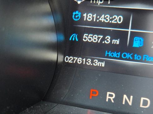 Used 2017 Ford Mustang GT Premium image 9