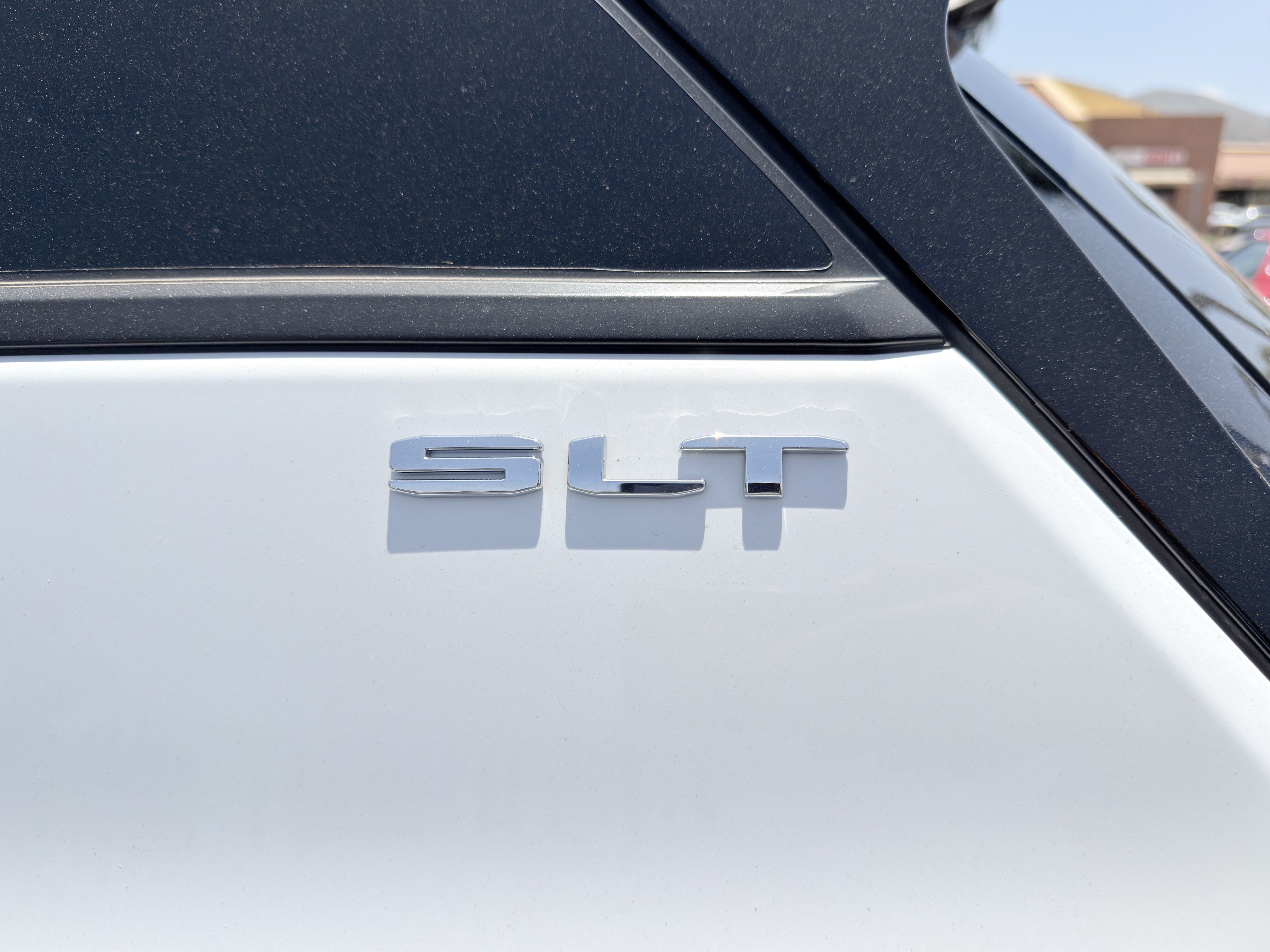 Used 2023 GMC Terrain SLT FWD image 40