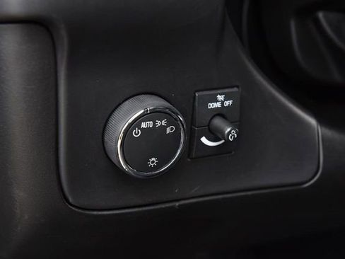 Used 2024 GMC Savana 2500 w/ Driver Convenience Package image 10