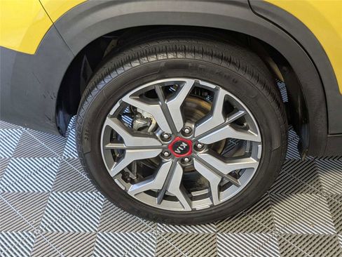 Used 2021 Kia Seltos SX AWD/4WD image 10