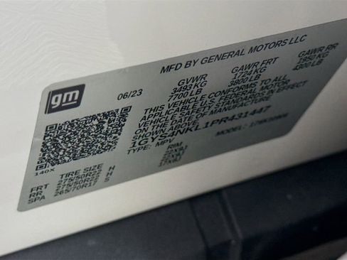 Used 2023 Cadillac Escalade ESV Sport AWD/4WD image 36